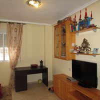 Квартира у озера, у моря в Испании, Валенсия, Торревьеха, 100 кв.м.