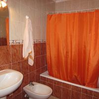 Квартира у озера, у моря в Испании, Валенсия, Торревьеха, 100 кв.м.