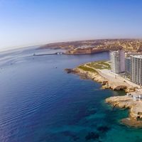 Апартаменты в большом городе, у моря на Мальте, Слима, 74 кв.м.