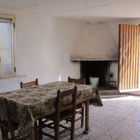 House in the mountains in Italy, Abruzzo, 120 sq.m.