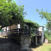 Дом в пригороде в Италии, Абруццо, 75 кв.м.