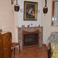 Дом в деревне в Италии, Абруццо, 90 кв.м.