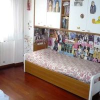 Apartment in the big city, at the seaside in Italy, Trieste, 130 sq.m.