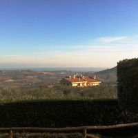 Apartment in the village in Italy, Abruzzo, 370 sq.m.