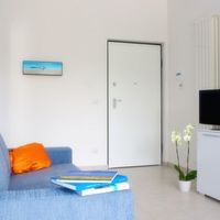 Апартаменты в большом городе, у моря в Италии, Абруццо, 55 кв.м.