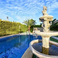 Villa at the seaside in Spain, Comunitat Valenciana, Alicante, 760 sq.m.