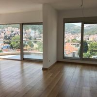 Flat in the big city, at the seaside in Montenegro, Budva, 103 sq.m.