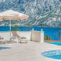 Flat in the suburbs, at the seaside in Montenegro, Kotor, 59 sq.m.