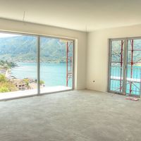 Penthouse at the seaside in Montenegro, Kotor, 240 sq.m.