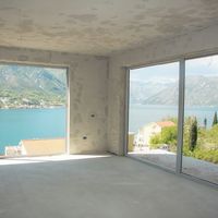 Apartment in the suburbs, at the seaside in Montenegro, Kotor, 120 sq.m.