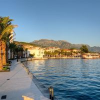 Apartment at the seaside in Montenegro, Tivat, 204 sq.m.