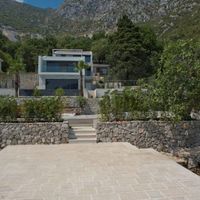 Villa at the seaside in Montenegro, Kotor, Risan, 669 sq.m.