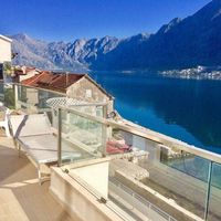 Villa at the seaside in Montenegro, Kotor, 290 sq.m.