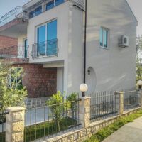 House at the seaside in Montenegro, Tivat, Radovici, 213 sq.m.