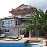 Villa at the seaside in Montenegro, Tivat, Radovici, 220 sq.m.
