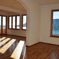 Apartment at the seaside in Montenegro, Herceg Novi, Herceg-Novi, 152 sq.m.