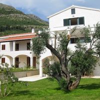 House at the seaside in Montenegro, Budva, Przno, 315 sq.m.