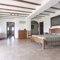 Вилла в Испании, 1114 кв.м.