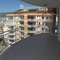 Апартаменты у моря в Турции, Аланья, 110 кв.м.