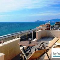 Пентхаус у моря в Турции, Аланья, 231 кв.м.