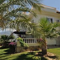 Villa at the seaside in Turkey, Alanya, 290 sq.m.