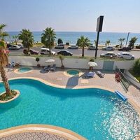 Апартаменты у моря в Турции, Аланья, 67 кв.м.