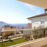 Апартаменты у моря в Турции, Аланья, 140 кв.м.