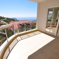 Apartment at the seaside in Turkey, Alanya, 99 sq.m.