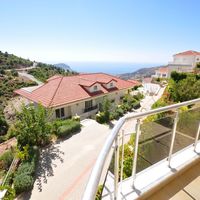 Apartment at the seaside in Turkey, Alanya, 99 sq.m.