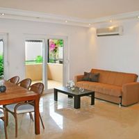 Апартаменты в пригороде, у моря в Турции, Аланья, 90 кв.м.