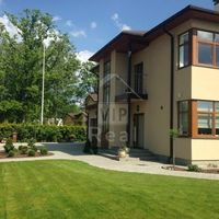 Дом в Латвии, Юрмала, Мелужи, 240 кв.м.