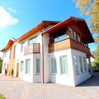 Дом в Латвии, Юрмала, Мелужи, 365 кв.м.