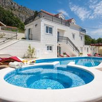 Villa in Croatia, Omis
