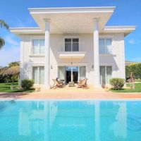 Villa in Turkey, Antalya, 450 sq.m.