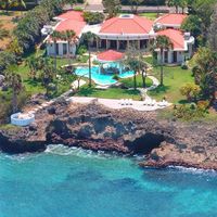 Villa at the seaside in Dominican Republic, Cabarete, 711 sq.m.