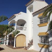 Вилла у моря в Испании, Андалусия, 270 кв.м.