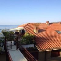 Flat at the seaside in Italy, Liguria, Ospedaletti, 110 sq.m.