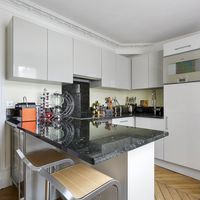 Квартира в большом городе во Франции, Париж, 86 кв.м.