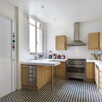 Flat in the big city in France, Paris, 245 sq.m.