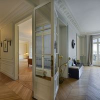 Квартира в большом городе во Франции, Париж, 110 кв.м.