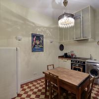 Квартира в большом городе во Франции, Париж, 110 кв.м.