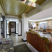 Flat in the big city in France, Paris, 160 sq.m.