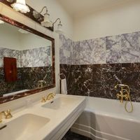 Flat in the big city in France, Paris, 160 sq.m.