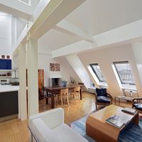 Квартира в большом городе во Франции, Париж, 70 кв.м.