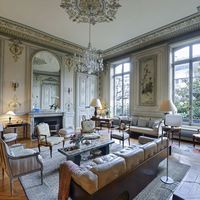 Квартира в большом городе во Франции, Париж, 160 кв.м.