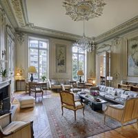 Квартира в большом городе во Франции, Париж, 160 кв.м.