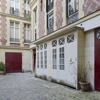 Квартира в большом городе во Франции, Париж, 182 кв.м.