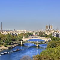 Квартира в большом городе во Франции, Париж, 120 кв.м.