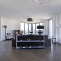 Квартира в большом городе во Франции, Париж, 120 кв.м.