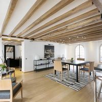 Flat in the big city in France, Paris, 125 sq.m.